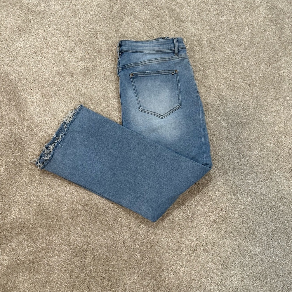 Classic Light Blue Ankle-Length Mica Women's Jeans Raw Hem Size 31